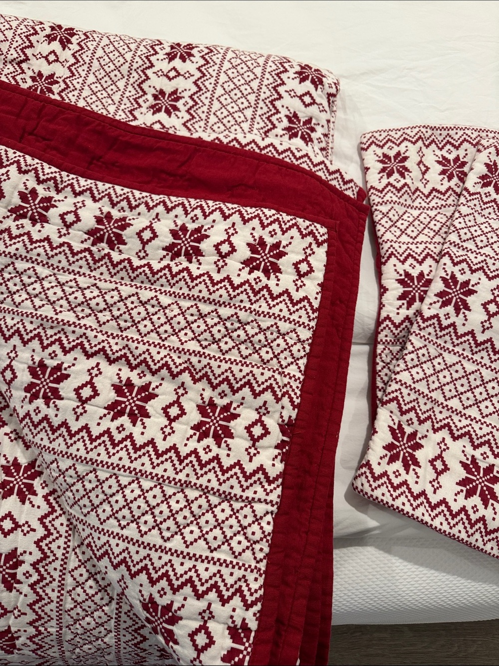 Restoration Hardware Red and Cream Festive Quilted Throw
